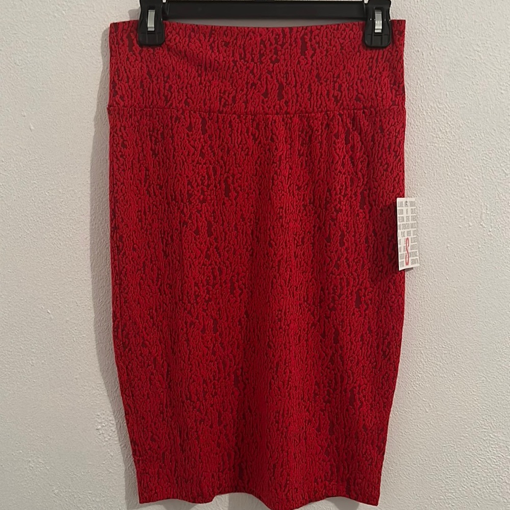 LuLaRoe NWT red Cassie pencil skirt